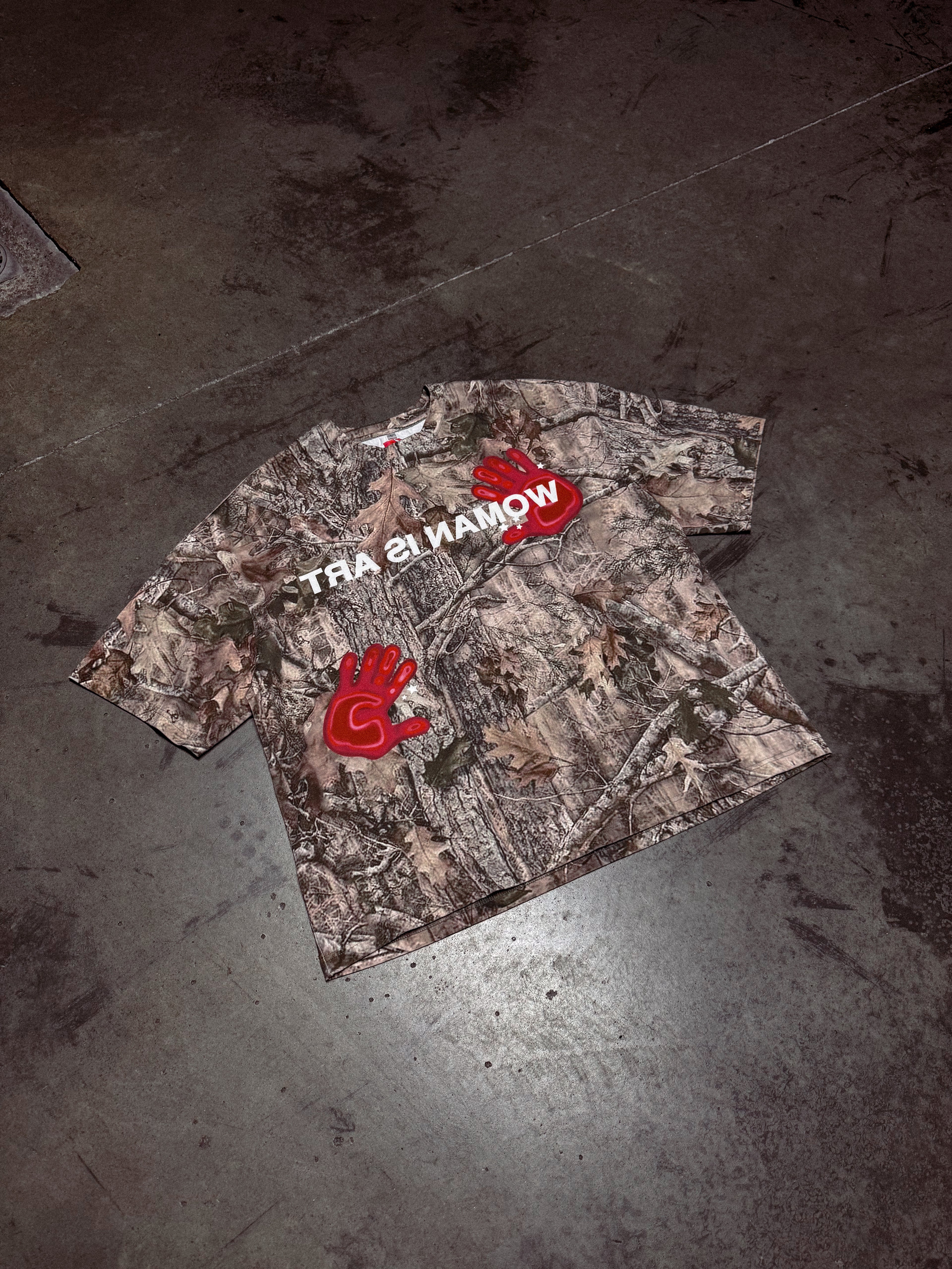 Précommande T-shirt woman is art